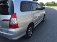 Toyota Innova   2.0E  2016 - Bán Toyota Innova 2.0E sản xuất 2016, màu bạc chính chủ