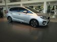 Kia Rondo 2.0 GATH 2018 - Bán ô tô Kia Rondo 2.0 GATH năm sản xuất 2018, màu bạc, giá chỉ 779 triệu