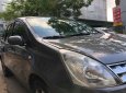 Nissan Grand livina 2011 - Bán xe Nissan Grand Livina đời 2011 màu xám (ghi), giá 265 triệu