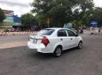 Chevrolet Aveo    2017 - Bán Chevrolet Aveo sản xuất năm 2017, màu trắng, 405 triệu