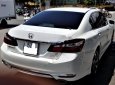 Honda Accord 2017 - Chính chủ bán Honda Accord 2017, màu trắng, xe nhập