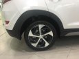 Hyundai Tucson 2018 - Bán Hyundai Tucson turbo năm 2018, màu trắng, LH 0902959586