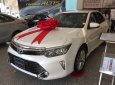 Toyota Camry  2.0E 2018 - Bán xe Toyota Camry 2.0E năm sản xuất 2018, màu trắng, giá chỉ 250 triệu