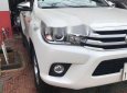 Toyota Hilux 2016 - Cần bán gấp Toyota Hilux đời 2016, màu trắng, xe nhập, giá 820tr