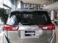 Toyota Innova 2018 - Bán Toyota Innova năm sản xuất 2018, màu bạc, giá tốt