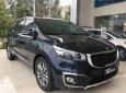 Kia Sedona 2018 - Cần bán xe Kia Sedona năm sản xuất 2018, màu đen, giá tốt