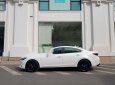 Mazda 6   2.0 2017 - Cần bán lại xe Mazda 6 2.0 sản xuất năm 2017, màu trắng, giá 899tr