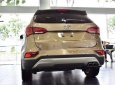 Hyundai Santa Fe 2018 - Cần bán lại xe Hyundai Santa Fe đời 2018, giá tốt