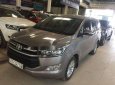 Toyota Innova 2.0E  2016 - Bán Toyota Innova 2.0E năm 2016, màu xám