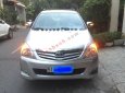 Toyota Innova 2009 - Cần bán Toyota Innova đời 2009, màu bạc