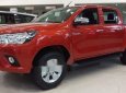 Toyota Hilux   2.4E  2018 - Bán ô tô Toyota Hilux 2.4E đời 2018, màu cam