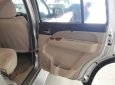 Ford Everest 2009 - Bán xe Ford Everest đời 2009, màu bạc