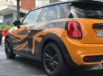 Mini Cooper 2014 - Cần bán xe Mini Cooper sản xuất năm 2014, màu vàng, xe nhập