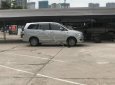 Toyota Innova 2.0E 2013 - Cần bán Toyota Innova 2.0E đời 2013, màu bạc 