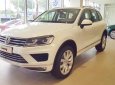 Volkswagen Touareg 2018 - Bán Volkswagen Touareg SUV 5 chỗ, giá tốt nhất, giao toàn quốc, hỗ trợ vay 85%