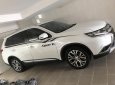 Mitsubishi Outlander 2.4 CVT 2017 - Bán Mitsubishi Outlander 2.4 CVT 2017, màu trắng, nhập khẩu