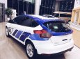 Ford Focus 2018 - Cần bán gấp Ford Focus 2018, màu trắng xe gia đình, giá tốt