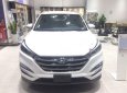 Hyundai Tucson 2018 - Cần bán xe Hyundai Tucson đời 2018, màu trắng, giá tốt