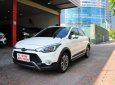 Hyundai i20 Active 1.4 AT 2016 - Cần bán gấp Hyundai i20 Active 1.4 AT sản xuất 2016, màu trắng, nhập khẩu chính chủ, 575tr