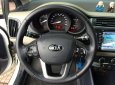 Kia Rio 1.4 AT 2016 - Bán xe Kia Rio 1.4 AT đời 2016, màu trắng, nhập khẩu Hàn Quốc chính chủ