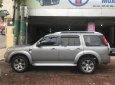 Ford Everest 2011 - Bán Ford Everest đời 2011, màu bạc