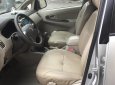 Toyota Innova 2.0E 2014 - Cần bán lại xe Toyota Innova 2.0E năm 2014, màu bạc  