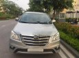 Toyota Innova E 2013 - Cần bán gấp Toyota Innova E 2013 số sàn, chính chủ, gia đinh