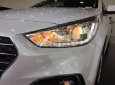 Hyundai Accent 2018 - Bán ô tô Hyundai Accent đời 2018, màu trắng, giá tốt