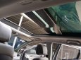 Hyundai Santa Fe  2.4AT 2017 - Cần bán Hyundai Santa Fe 2.4AT đời 2017, màu bạc, giá tốt