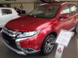 Mitsubishi Outlander 2.0 CVT 2018 - Cần bán xe Mitsubishi Outlander 2.0 CVT đời 2018, màu đỏ