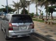 Toyota Innova 2015 - Cần bán Toyota Innova năm 2015, màu bạc, giá chỉ 582 triệu