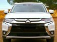 Mitsubishi Outlander 2.0 CVT 2018 - Bán xe Mitsubishi Outlander 2.0 CVT đời 2018, màu trắng, hỗ trợ vay 90%