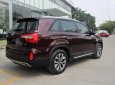 Kia Sorento DATH 2018 - Bán kia Sorento DATH 2018 tặng full bộ phụ kiện. Hỗ trợ trả góp 90% lãi suất tốt nhất thị trường