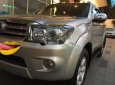 Toyota Fortuner 2010 - Bán xe Toyota Fortuner sản xuất 2010, màu bạc  