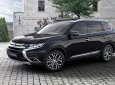 Mitsubishi Outlander  2.4 CVT Premium  2018 - Bán xe Mitsubishi Outlander 2.4 CVT Premium màu đen giá tốt, khuyến mãi phụ kiện. Hỗ trợ trả góp 80%, liên hệ 091182150.