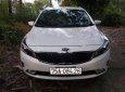 Kia Cerato c 2016 - Cần bán Kia Cerato c năm 2016, màu trắng, giá tốt