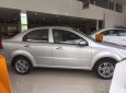 Chevrolet Aveo MT 2018 - Cần bán xe Chevrolet Aveo LT sản xuất 2018, màu bạc, giảm 60 triệu - trả trước 80 triệu nhận xe