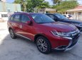 Mitsubishi Outlander 2018 - Bán Outlander 2018, màu đỏ, giá tốt tại Đà Nẵng, hỗ trợ vay nhanh đến 90 %, LH Quang: 0905.59.60,67 tư vấn 24/7