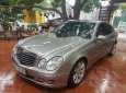 Mercedes-Benz E class  E 200 2009 - Bán ô tô Mercedes E 200 năm sản xuất 2009, màu bạc chính chủ