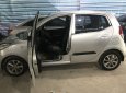 Hyundai i10 2008 - Cần bán lại xe Hyundai i10 sản xuất 2008, màu bạc xe gia đình