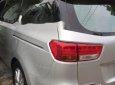 Kia Sedona 2015 - Cần bán xe Kia Sedona sản xuất 2015, màu bạc, xe nhập chính chủ