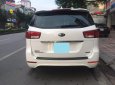 Kia Sedona 2.2 DATH 2016 - Cần bán Kia Sedona 2.2AT 2016 màu trắng, bản full