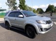 Toyota Fortuner 2.5G 2016 - Cần bán xe Toyota Fortuner 2.5G sản xuất 2016, màu bạc số sàn, giá chỉ 895 triệu