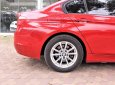 BMW 3 Series 320i 2013 - Bán xe BMW 3 Series 320i đời 2013, màu đỏ, nhập khẩu nguyên chiếc, giá 885tr