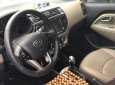 Kia Rio 1.4AT 2017 - Bán Kia Rio 1.4AT sản xuất năm 2017, màu trắng, nhập khẩu