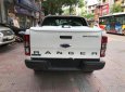 Ford Ranger Wildtrack 3.2AT 2015 - Cần bán lại xe Ford Ranger Wildtrack 3.2AT năm sản xuất 2015, màu trắng, nhập khẩu còn mới