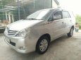 Toyota Innova  G  2010 - Bán Toyota Innova G năm 2010, màu bạc số sàn, giá 435tr