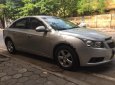 Chevrolet Cruze 2011 - Cần bán gấp Chevrolet Cruze 2011, màu bạc như mới