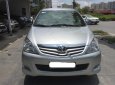 Toyota Innova 2011 - Cần bán xe Toyota Innova đời 2011, màu bạc 