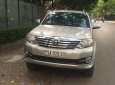 Toyota Fortuner V 2015 - Cần bán Fortuner V 2015 bạc biển tỉnh công ty xuất hóa đơn, nguyên bản như mới